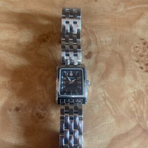 WENGRR LADIES TANK WATCH WITH RECTANGULAR BLACK FACE